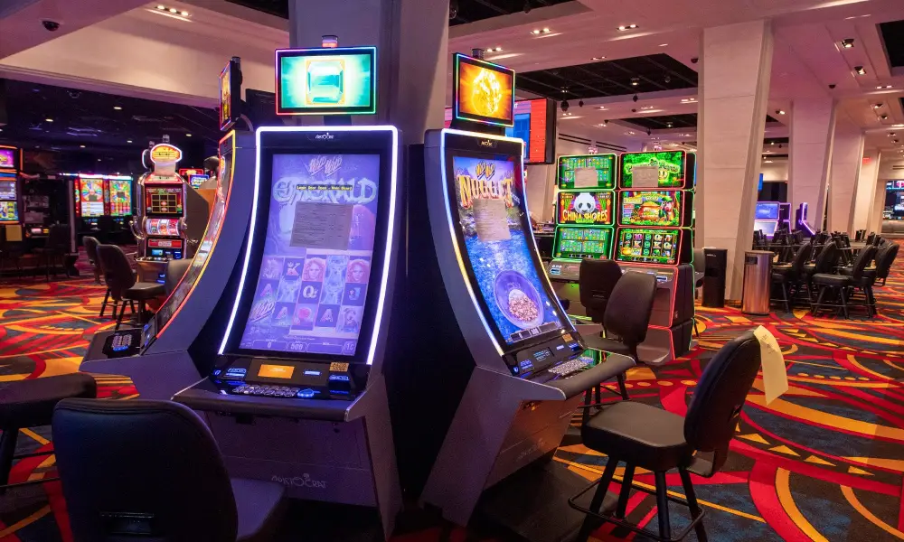 What are smart tips for new online casino players?